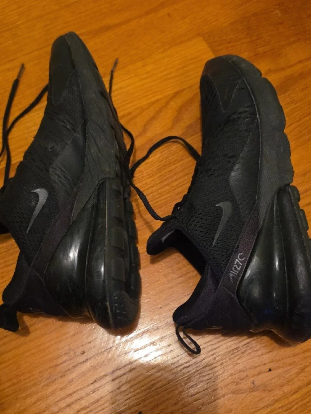 LAST CHANCE Nike Men's Air Zoom-Style All-Black Athletic Sneakers